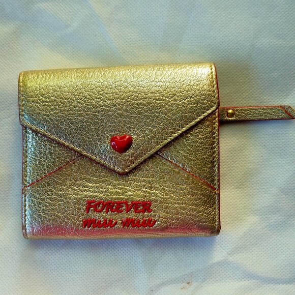 Miu Miu Madras Forever Glitter Leather Heart Wallet - Picture 1 of 5